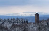 Sollingturm im Winter.jpg